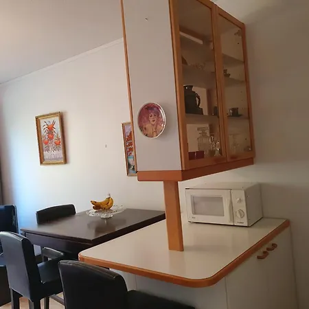Apartment Country